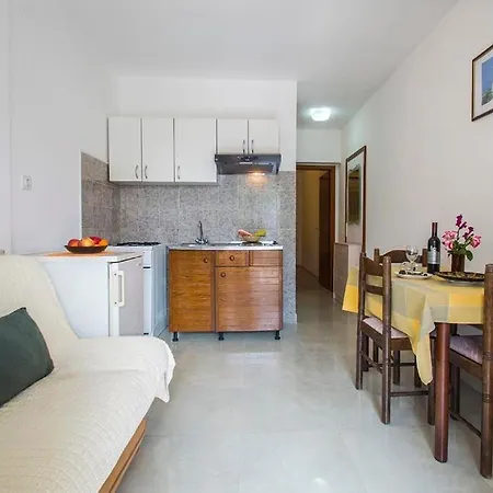 Apartment Eugen 2024 *