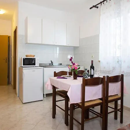 Eugen 2024 Apartment Rabac