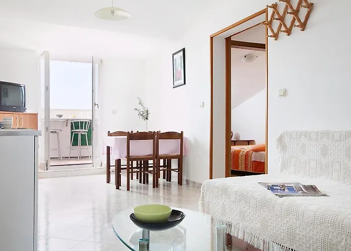 Eugen 2024 아파트