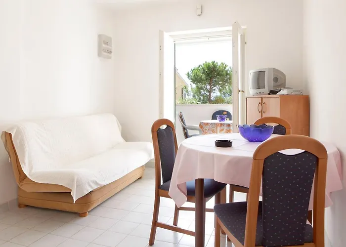 아파트 Eugen 2024 *